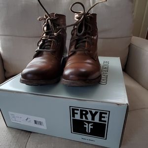 Frye Tyler lace up boots-GUC
